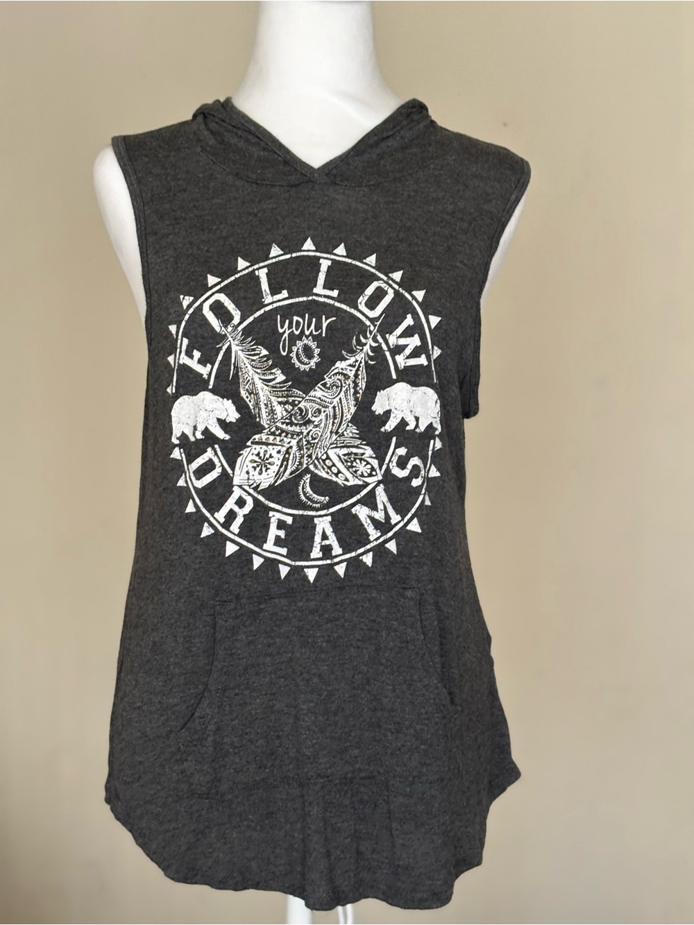 Blu Planet Women’s Charcoal Sleeveless Hooded Tank - 'Follow Your Dreams'